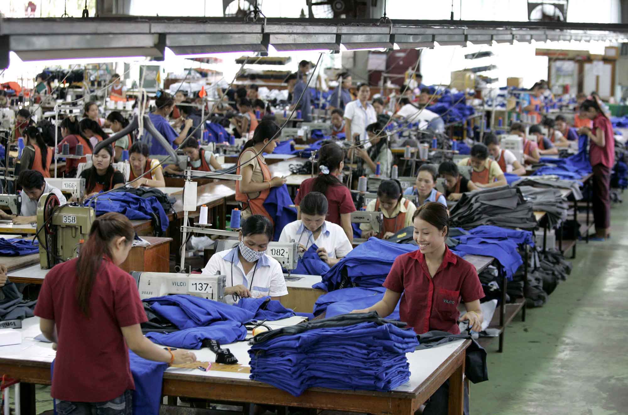 laos-factory-garment