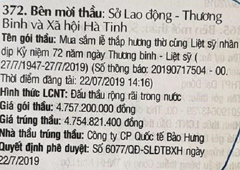 Giấy công bố đấu thầu.