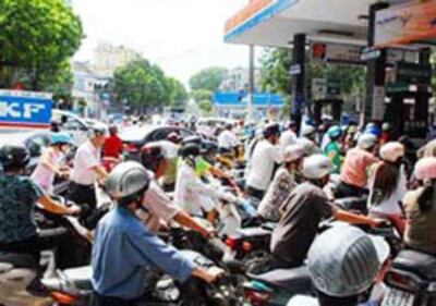 gas-station-in-hanoi-250.jpg