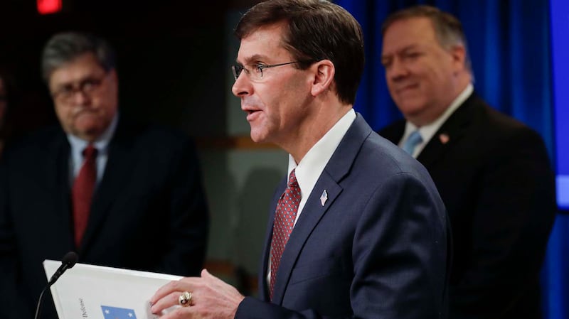 美国国防部长埃斯珀（Mark Esper）6月15日投书媒体，说明美国推动“印太战略”的最新进展。显示在“三海”的前沿部署极为重要。（美联社）