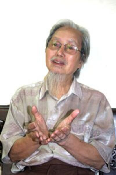 Ông Nguyễn Khắc Mai