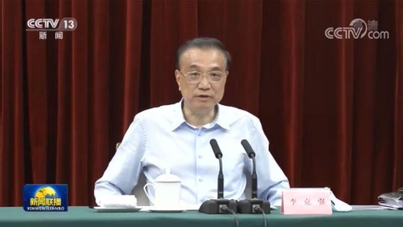 中国总理李克强2022年4月11日在江西视察全程不戴口罩（视频截图/CCTV）