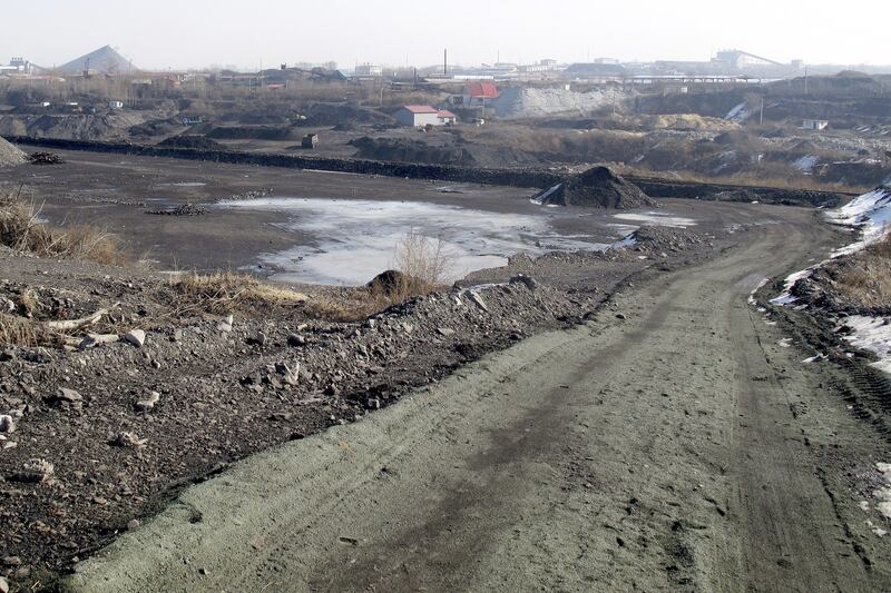 Coal fields are seen in Hegang, Heilongjiang Province, China, March 16, 2016. Credit: Reuters