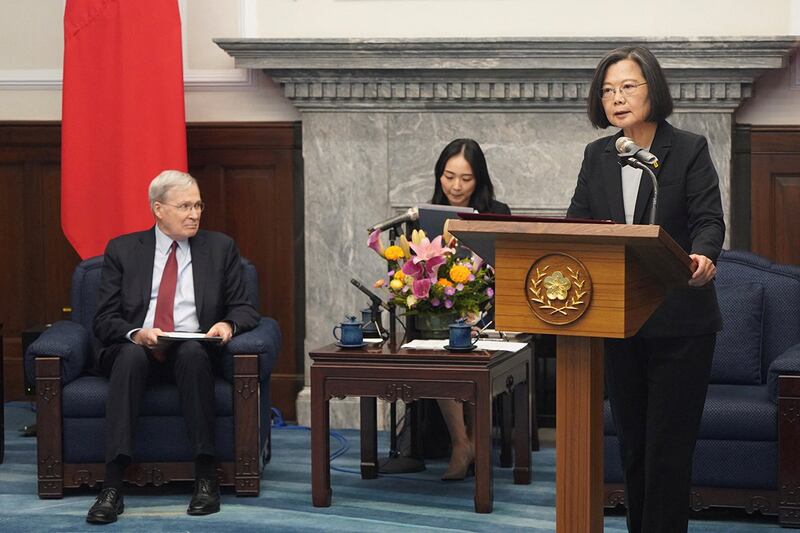 台湾总统大选结束后，美国重量级跨党派代表团访问台湾。（路透社图片）