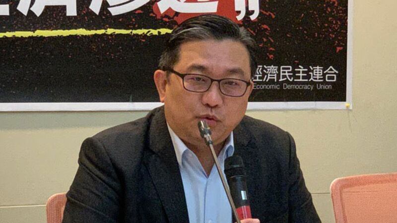 民进党立委王定宇认为干净的供应链、干净的网络，没有模糊空间。(记者 黄春梅摄)