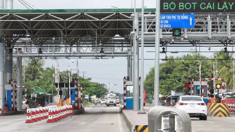 Hình minh họa. Trạm thu phí BOT Cai Lậy, Tiền Giang, nơi xẩy ra nhiều phản đối của người dân