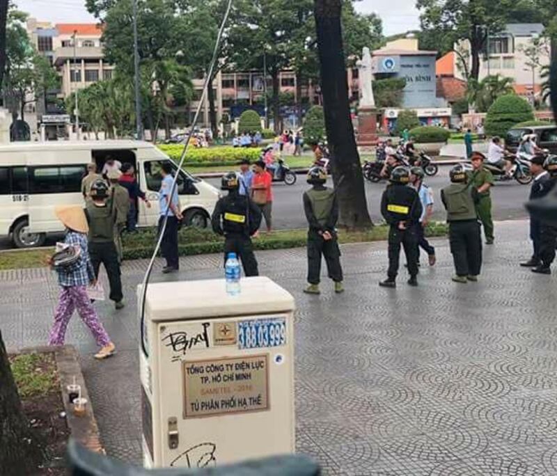 Công an và an ninh trên đường phố Sài Gòn ngày 17/6/2018