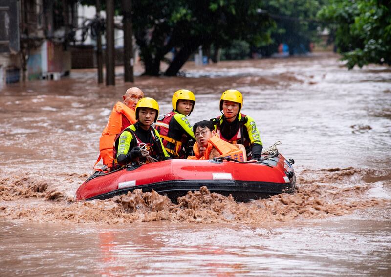 2023-07-05T004012Z_1541779099_RC20W1AKI9H3_RTRMADP_3_ASIA-WEATHER-CHINA.JPG