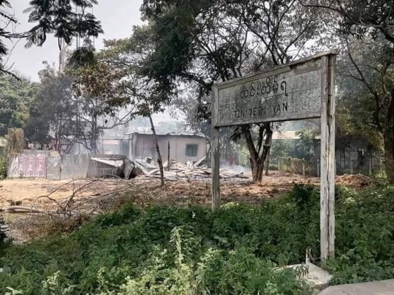 The charred remains of Tin Tein Yan village in Sagaing region's Ye-U township, which was attacked by junta forces, Aug. 2022. Credit: Ye-U township's People's Defense Group