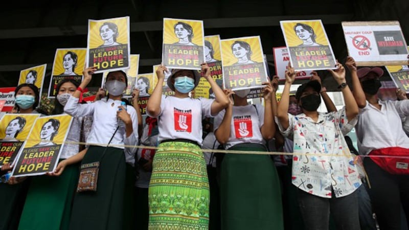 myanmar-schoolteachers-protest-yangon-feb18-2021.jpg