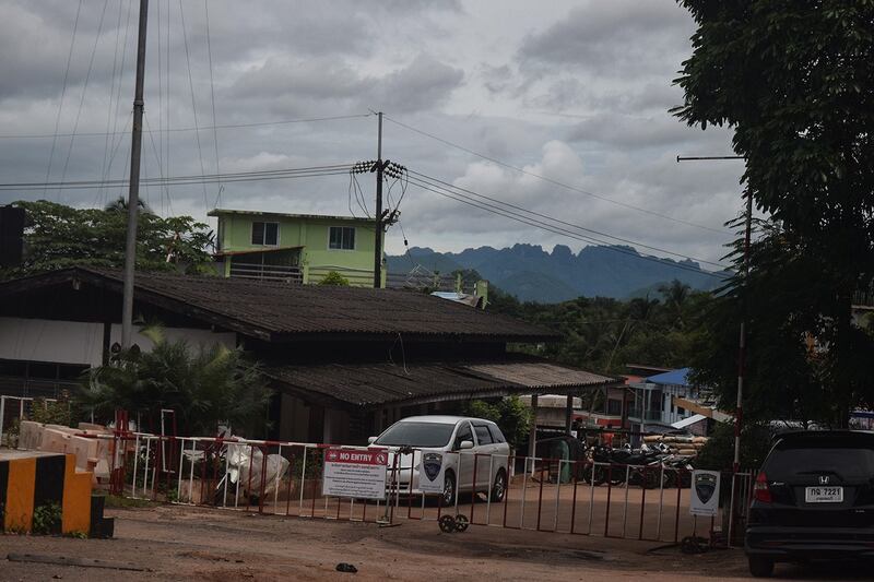 9 Closed Three Pagodas Pass border checkpoint on Aug.JPG