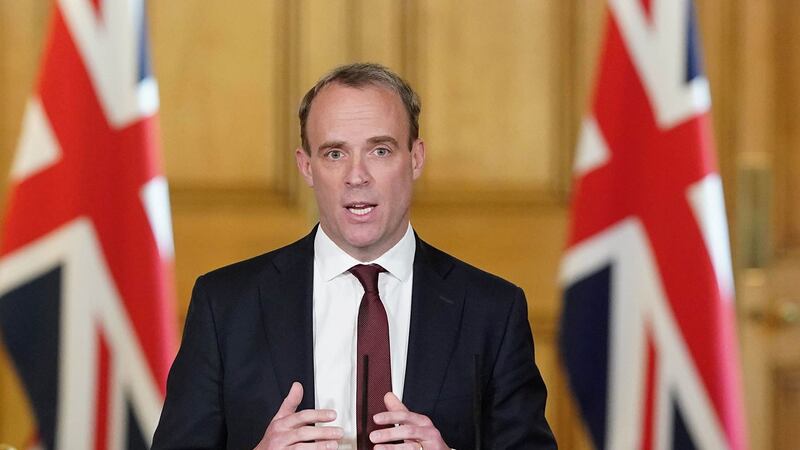 英国外交大臣拉布(Dominic Raab)将主导代号为“防御计划”的方案，包括确认英国对潜在敌对外国政府的主要经济弱点，提出针对国家安全更广泛的新作法。（路透社资料图片）