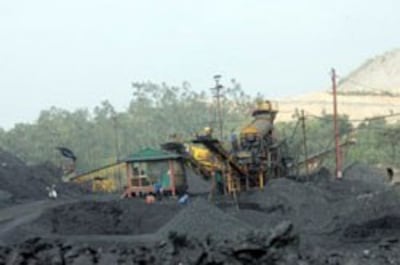 coal-mine-2-250.jpg