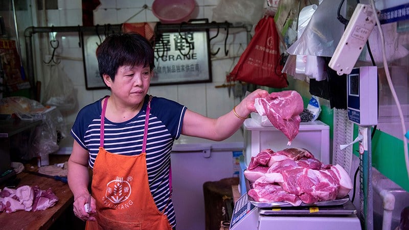 受非洲猪瘟及美中贸易战影响，中国生猪价格进一步上涨。（资料图/法新社）