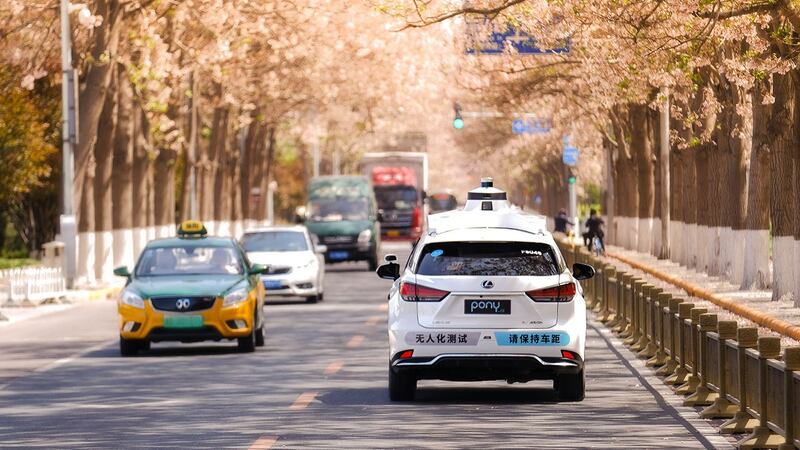 2022年4月，小马智行在北京向公众提供无人自动驾驶出租车服务。（美联社）