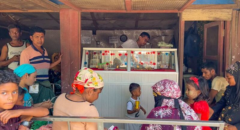 A goldware shop owned by a Rakhine person in the market of Dar Paing village, where the majority of residents are Muslim, April 28, 2023. (RFA)