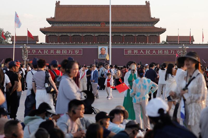 2024年6月12日，游客在北京天安门广场。（路透社）