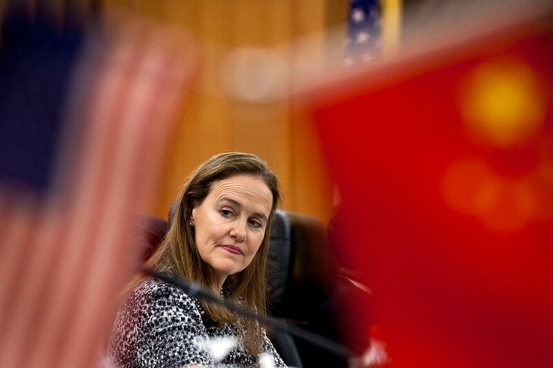 美国国防部前副部长佛洛诺伊（Michele Flournoy）2022年6月21日表示，国际社会须定义数字治理的国际规范，否则可能产生巨大的国家安全影响，而这些危险多半来自中国。（美联社图片）