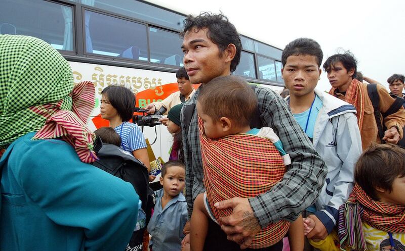 2004-07-28T000000Z_1152842435_RP5DRHZQBUAB_RTRMADP_3_CAMBODIA.JPG