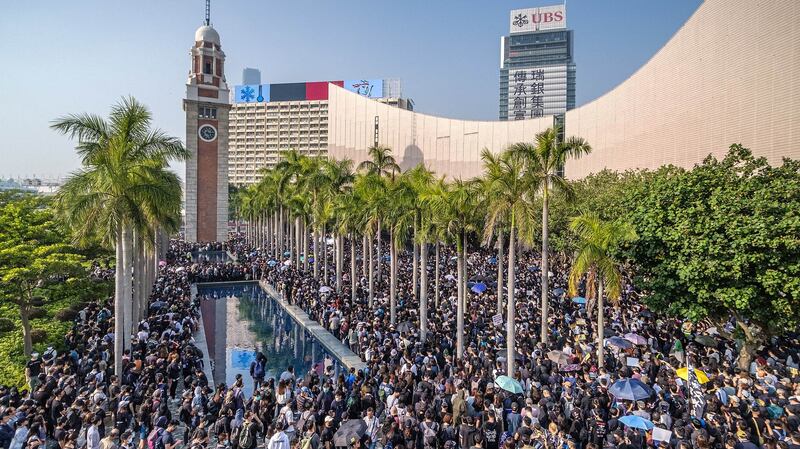 2019年12月1日，香港民众进行“毋忘初心大游行”。（来自维基百科）