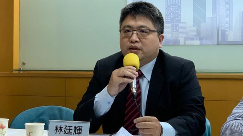 台湾国际法学会副秘书长林廷辉认为，习近平在去年初“告台湾同胞书”40周年对台报告所提“一国两制台湾方案”，这才是台湾必须在意的谈话。（RFA资料照）