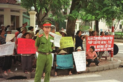 2002-05-13T000000Z_753930966_RP3DRHZESCAB_RTRMADP_3_VIETNAM-PROTEST.JPG