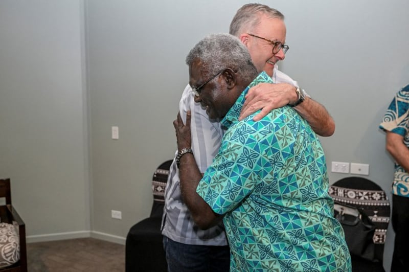 Australia's Prime Minister Anthony Albanese (left) meets with Solomon Islands Prime Minister Manasseh Sogavare on the sidelines of the Pacific Islands Forum, in Suva, Fiji July 13, 2022. Credit: Pool via Reuters