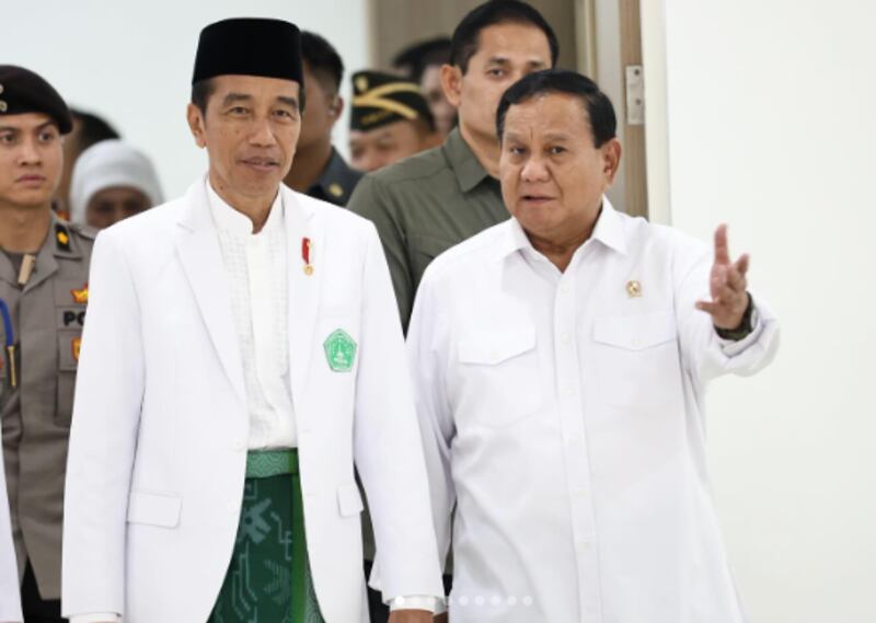 Prabowo Subianto, Indonesia's defense minister and presidential candidate in next week's election, walks with President Joko “Jokowi” Widodo at a hospital officiation in Surabaya, in a photograph posted by the minister on Instagram on Oct. 23, 2023. (Via Instagram/Prabowo)