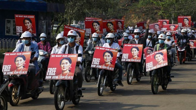 myanmar-motorbikes-free-assk-signs-naypyidaw-feb18-2021.jpg