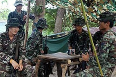 Quân đội Thái Lan đóng quân tại vùng biên giới nơi tranh chấp. AFP 