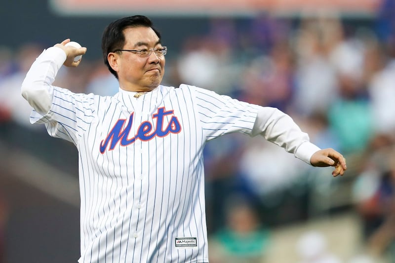 Huang-Ping-China-Mets-New-York.jpeg