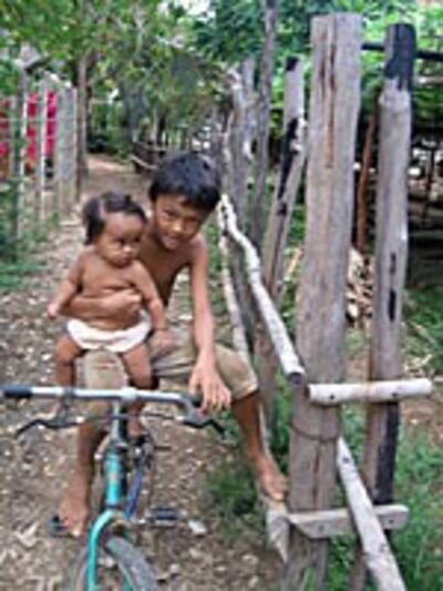 CambodianKids150.jpg