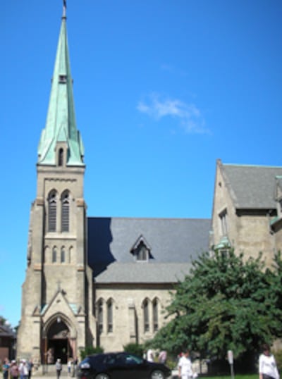 toronto_church9-200.jpg