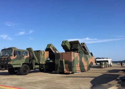 SR-5 Container Rocket system(NORINCO).jpg