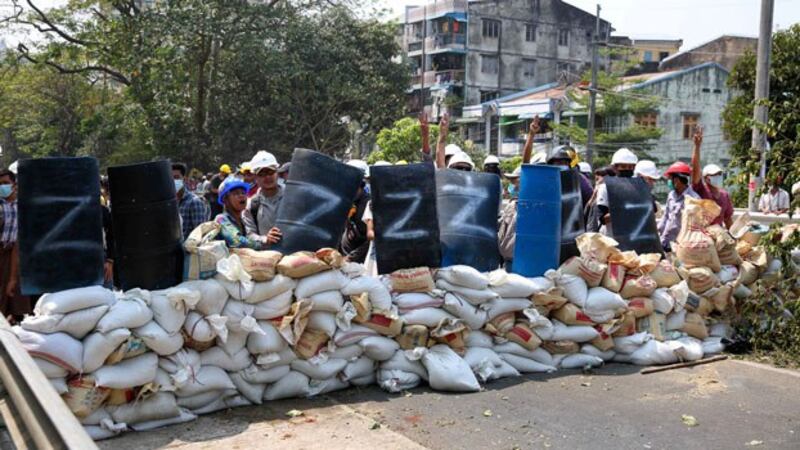 myanmar-hledan-junction-photo-yangon-mar3-2021.jpg