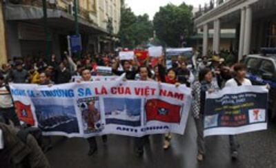 Biểu tình chống Trung Quốc tại Hà Nội hôm 09/12/2012. AFP photo 