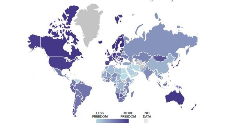 美、加两国智库联合发布2022“人类自由指数”（human freedom index，HFI），全球165国及司法管辖区，瑞士居冠，台湾居亚洲第一、全球第14。中国则是排名全球第152。（报告截图）