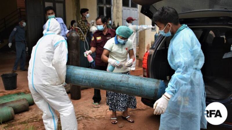 Oxygen is distributed to COVID-19 patients in Lashio, in northern Shan State, in an undated photo. RFA