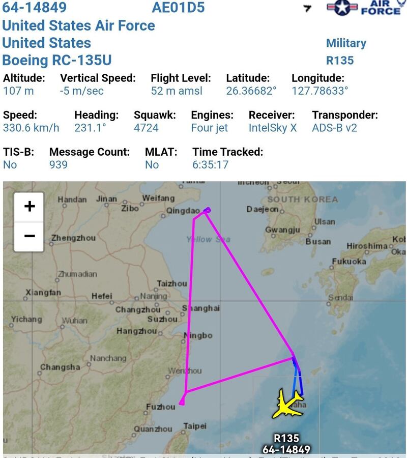 一架美军RC-135U侦察机6月3日曾抵近上海（推特截图）