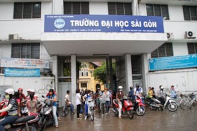 Trường Đại Học Saigon. RFA