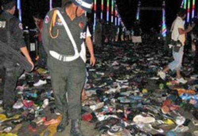 cambodia-festival-accident-2-250.jpg