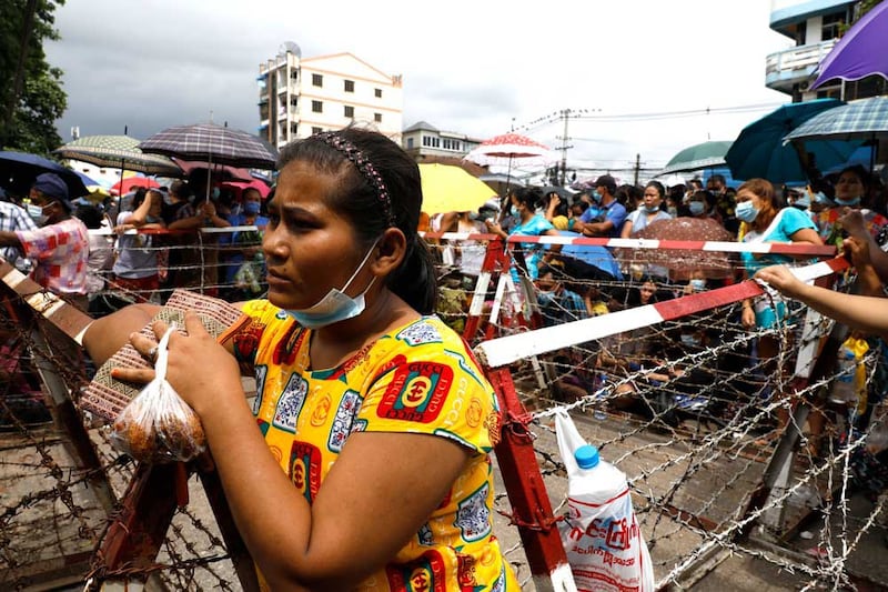 A woman waits for news. (Citizen journalist)