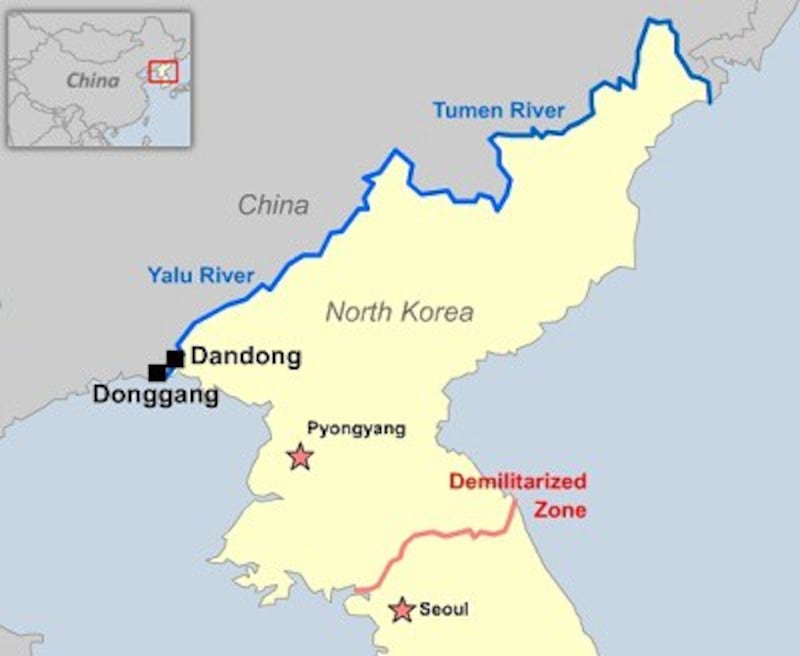 A map showing of the North Korea-China border showing Donggang and Dandong.