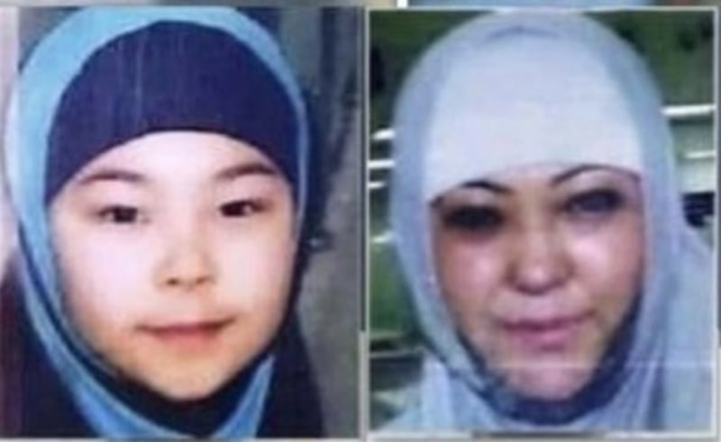 Abla Buhelchem (R) and her 13-year-old daughter Babure Miremet (L), who have been detained in Saudi Arabia and told they would be sent to China. Credit: Uyghur Human Rights Project.