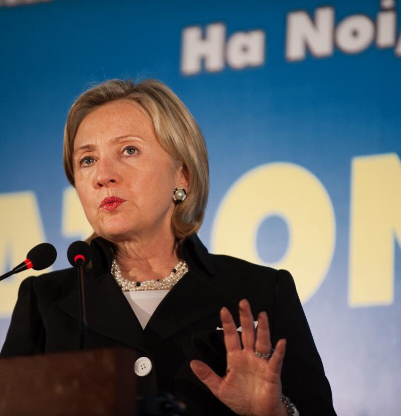 Ngoại trưởng Mỹ Hillary Clinton phát biểu tại cuộc họp báo ở Hà Nội hôm 23/7/2010