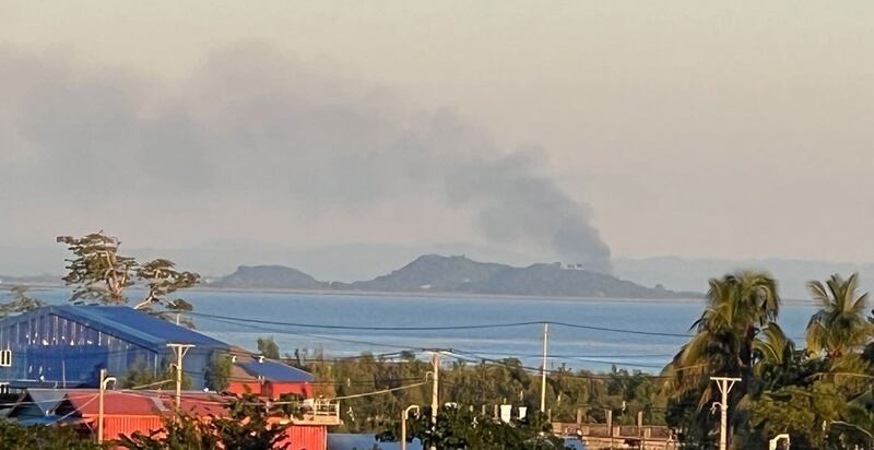 Smoke rises over Pauktaw township, Nov. 23, 2023, seen from Sittwe (Citizen journalist)