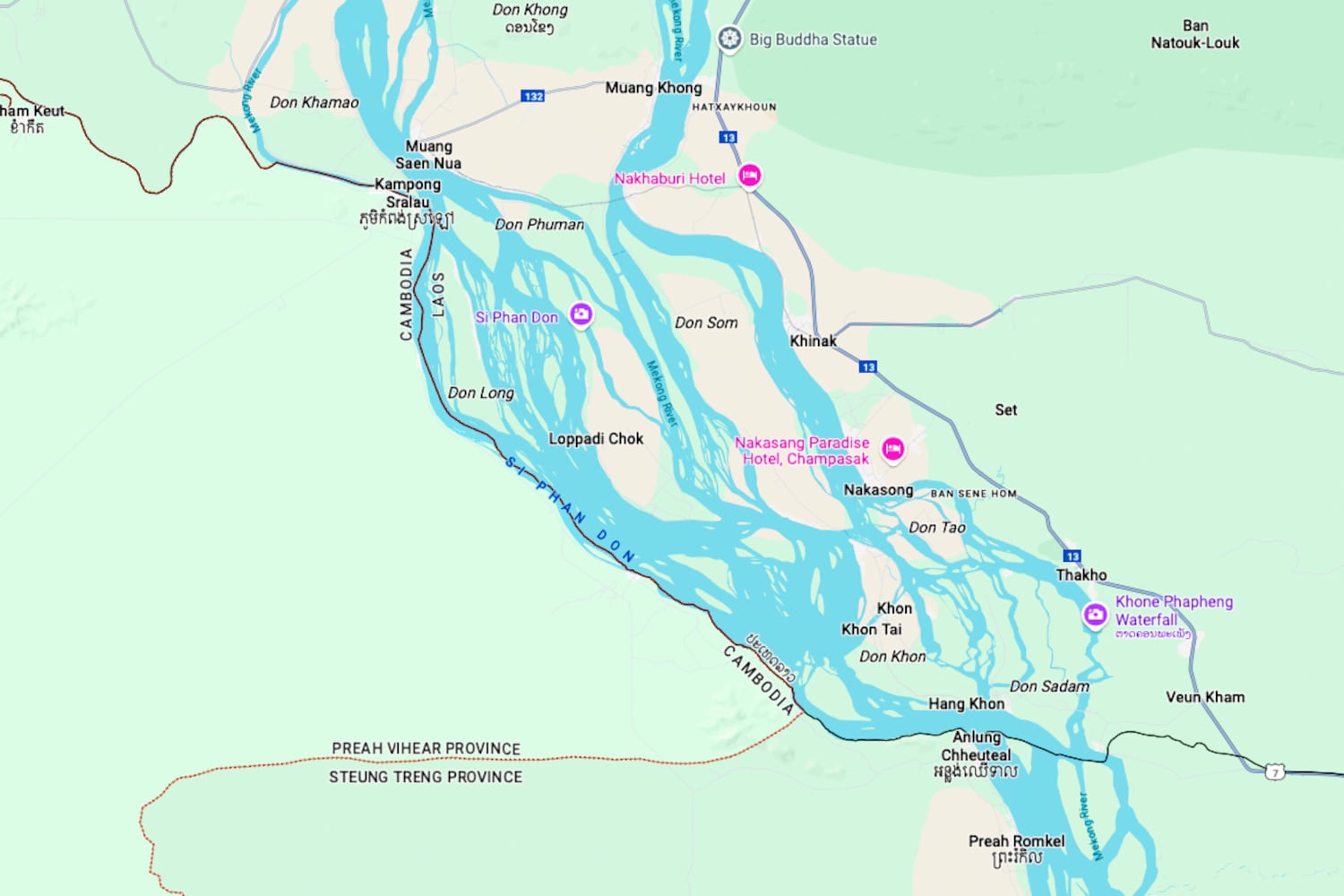 Google Earth map of the Si Phan Don area of the Mekong River. The yellow line indicates the border between Cambodia, left, and Laos, right.