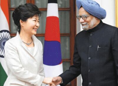 Tổng thống Park Geun-Hye với Thủ tướng Manmohan Singh, 16 tháng 1, 2014 tại New Delhi