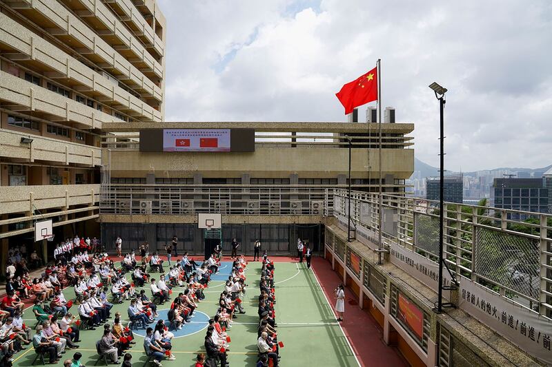 2021 年 7 月 1 日，香港一所中学早上集会。（ 路透社）