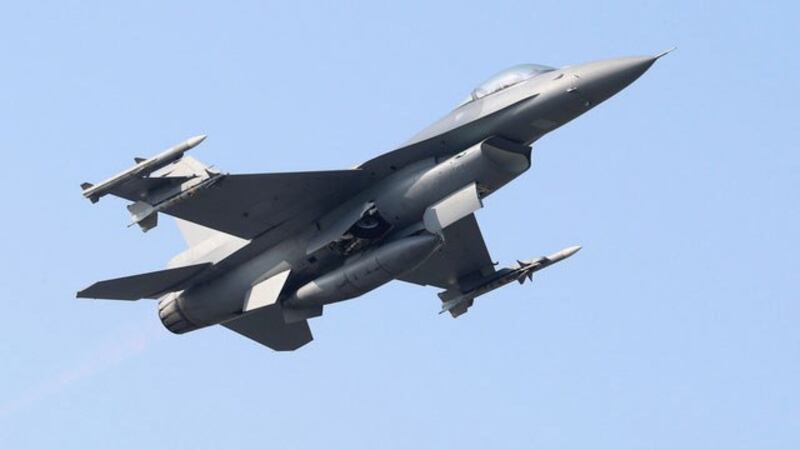 F16V。（AP）